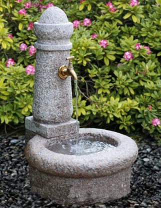 Vattenpost granit sten för trädgård dekoration